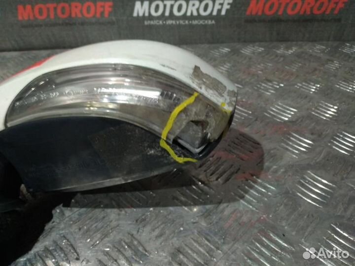 Зеркало L Приус ZVW30 с повторителем А83