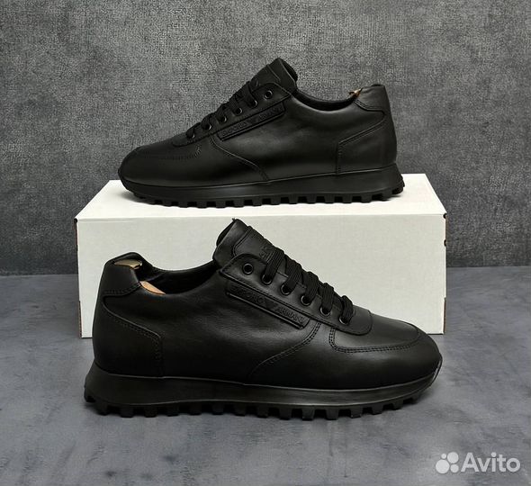 Кроссовки armani