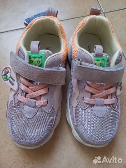 Кроссовки для девочки 29 размер