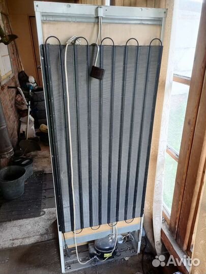 Холодильник бу Индезит