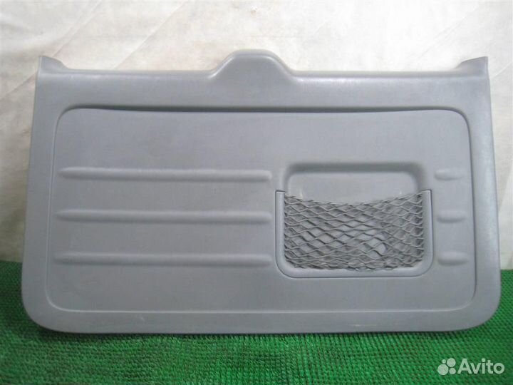 Обшивка крышки багажника Toyota RAV4 A2 2003