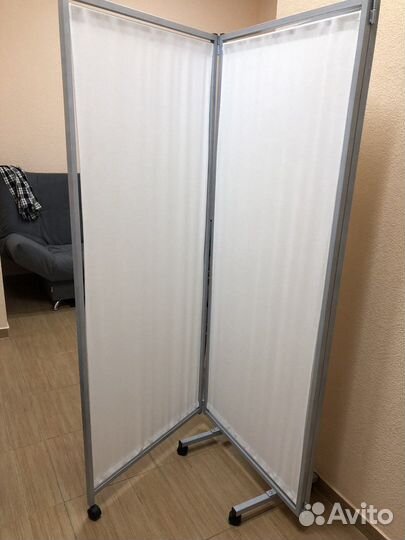 Ширма медицинская