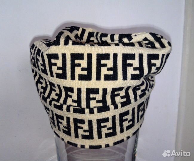 Шапка Fendi