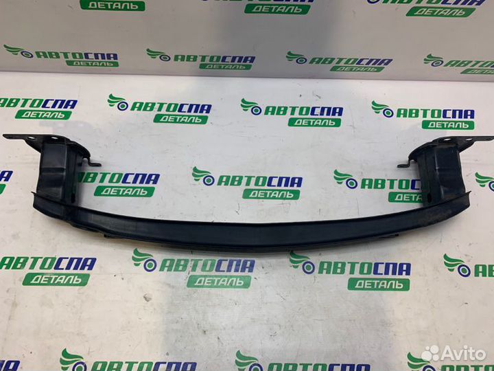 Усилитель бампера передний Seat Altea хетчбек