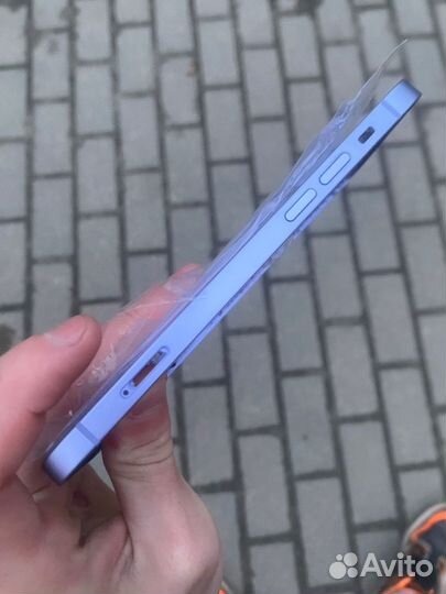 Корпус iPhone 12 оригинал битый