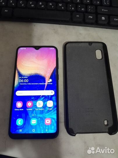 Samsung Galaxy A10, 2/32 ГБ