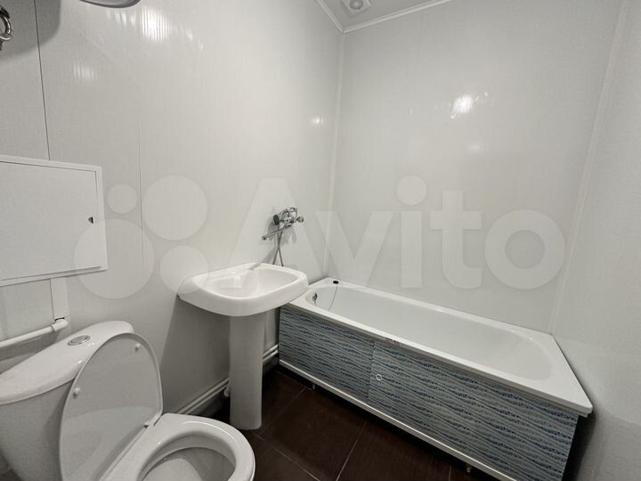 2-к. квартира, 40 м², 1/5 эт.