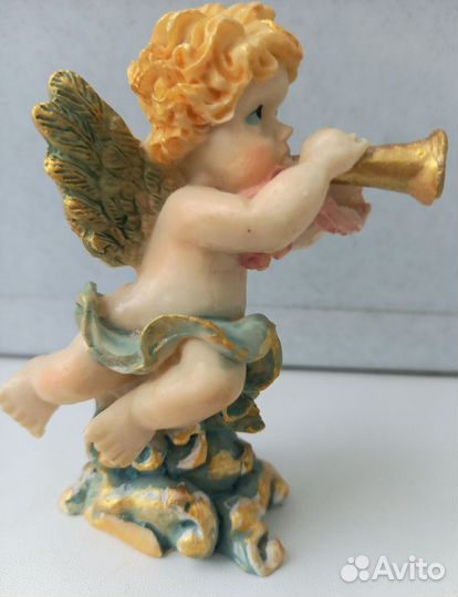 Статуэтка ангела-херувима