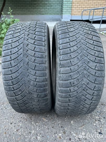Nokian Tyres Hakkapeliitta 9 245/40 R18