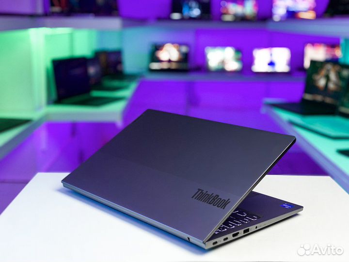 Lenovo Thinkbook 15 i5-1135g7 16gb 512GB