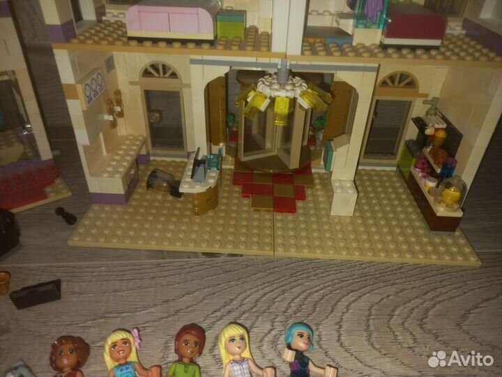 Lego френдс