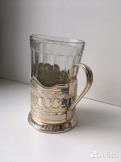 Подстаканник и граненый стакан СССР