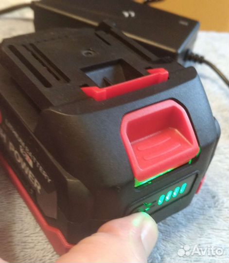 Комплект 2х аккумуляторов 18В 4А/ч, аналог Makita