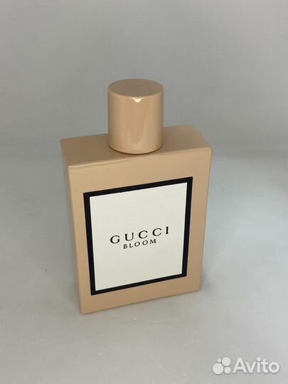 Женский аромат Gucci Bloom