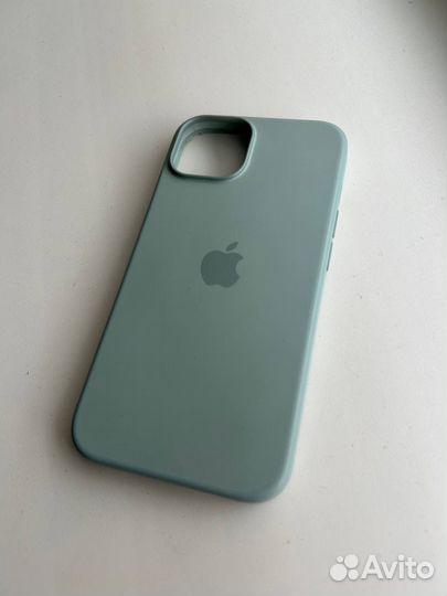 Чехол на iPhone 14