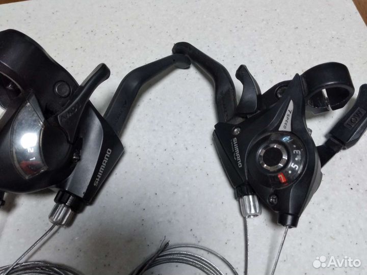 Манетки Shimano