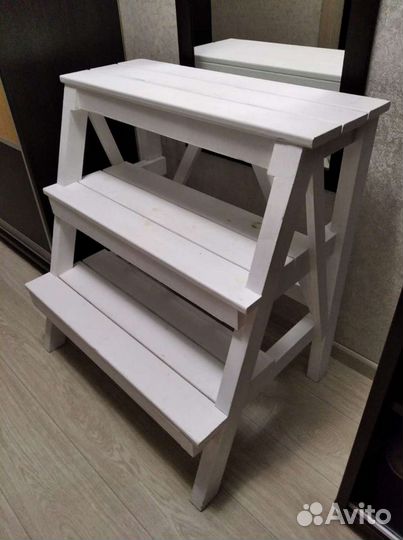 Подставка полочка дерево