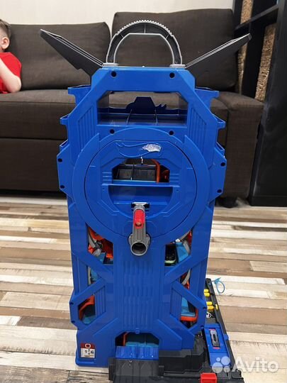 Hot wheels трек гараж