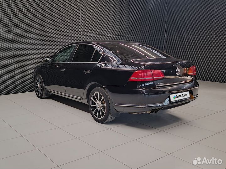 Volkswagen Passat 1.8 МТ, 2012, 252 000 км