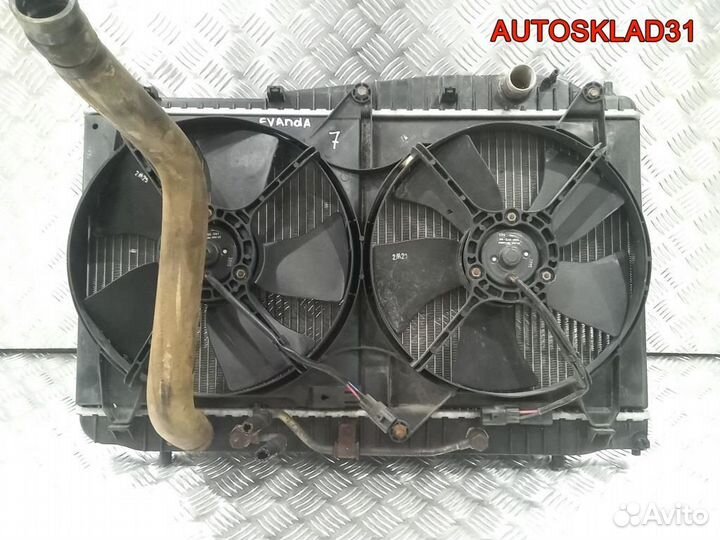 Радиатор основной Chevrolet Evanda 96475476 Бензин