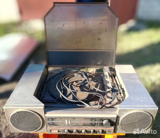 Радиола Приемник Электрофон