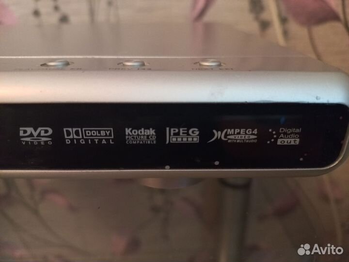 DVD плеер Akai