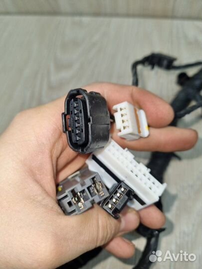 Проводка подкапотная Kia Rio