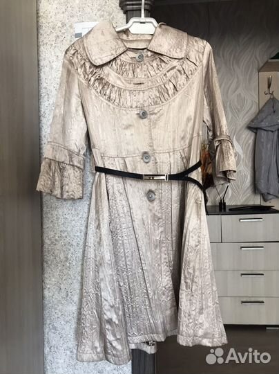 Отдам бесплатно одежду р 42-44