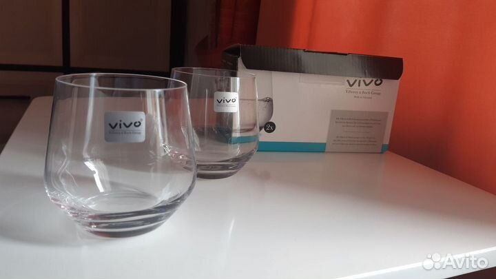 Стопки рюмки бокалы