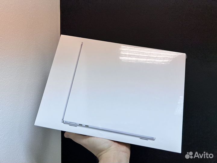 Hoвый MacBook 13.6 Air M2 8\512 Gb +