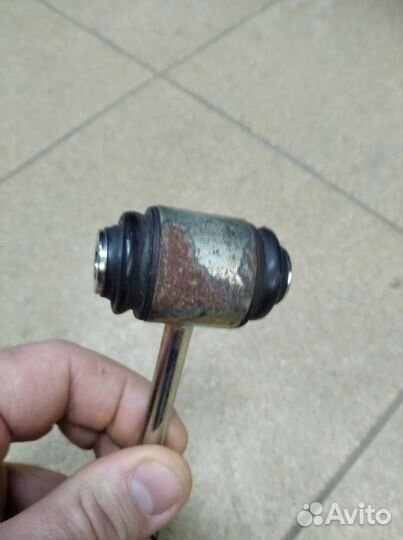 Стойка стабилизатора Тойота Лексус 4883030080