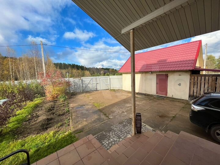 Дом 200 м² на участке 40 сот.