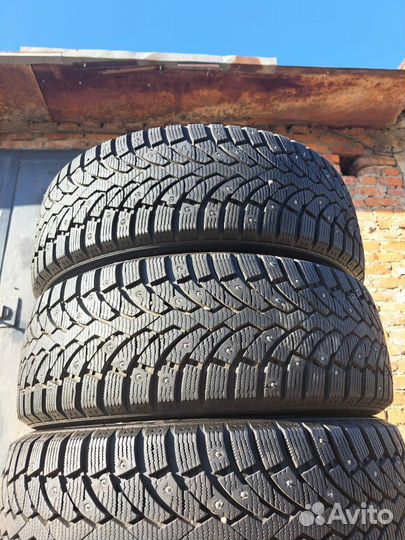 Formula Ice 215/55 R17 98T