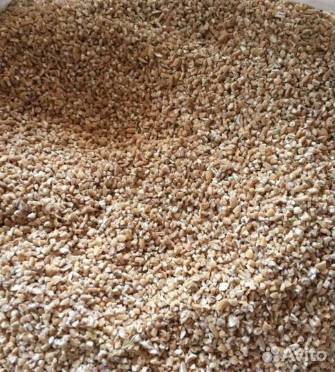 Комбикорм и крупы