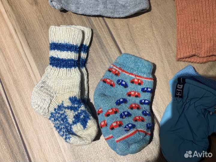 Шапка-шлем, варедки, краги и носки