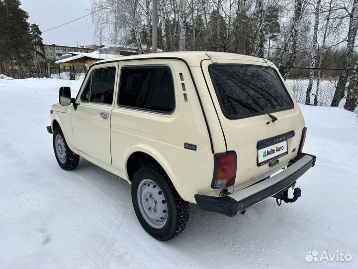 LADA 4x4 (Нива) 1.7 МТ, 1997, 107 000 км