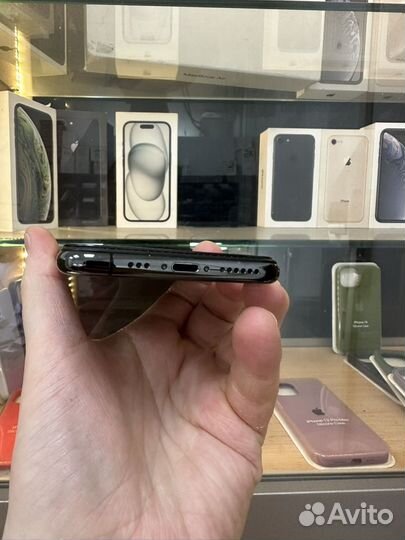 iPhone Xs, 256 ГБ