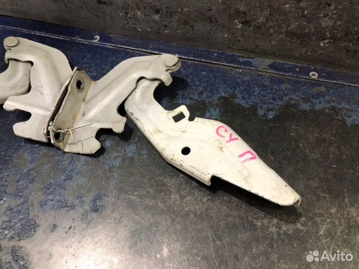 Петли капота Mitsubishi Lancer 10 CY