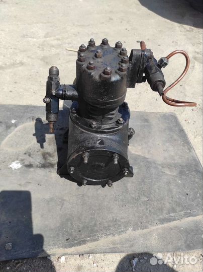 Компрессор воздушный автомобильный