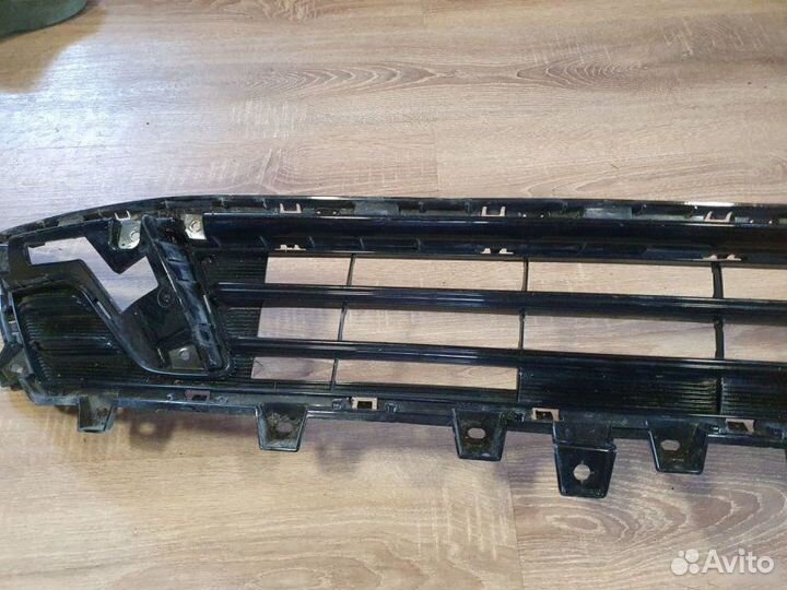 Решетка бампера передняя Haval Jolion 2020