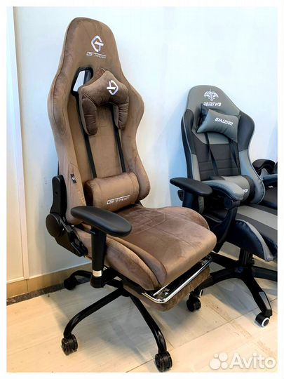 Компьютерное кресло для геймеров