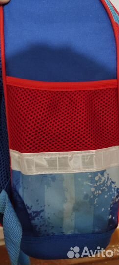 Рюкзак для мальчика начальной школы