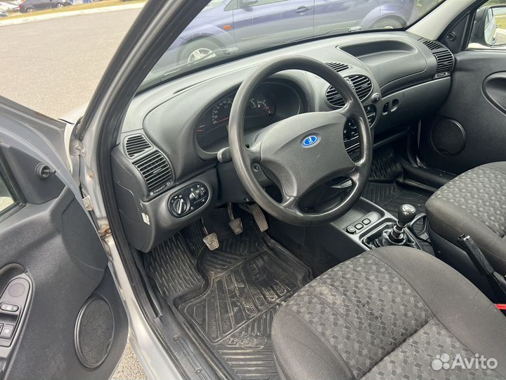 LADA Kalina 1.6 МТ, 2012, 245 700 км