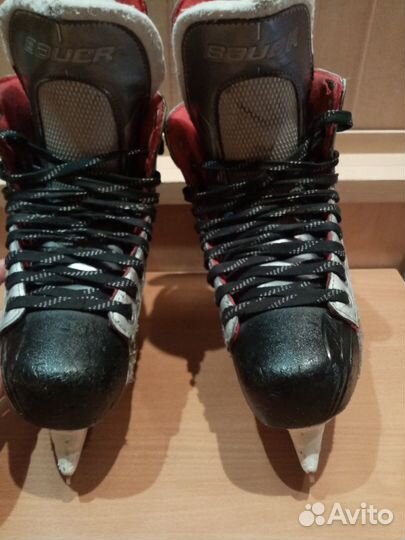 Коньки bauer Ху.о 6,5 (39 размер)