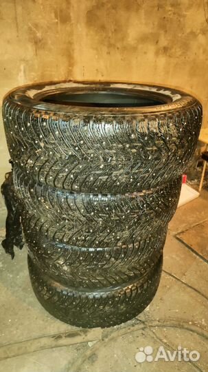 Nokian Tyres Hakkapeliitta 8 225/55 R17