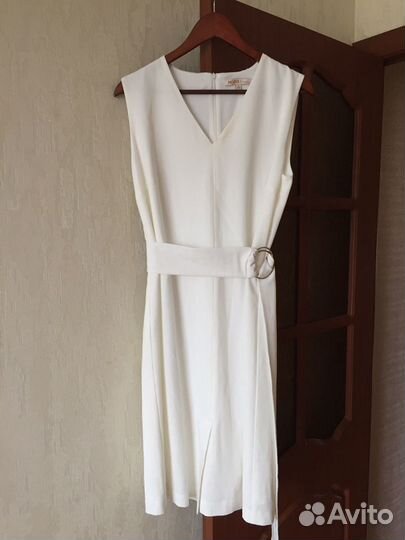 Продам платье белое