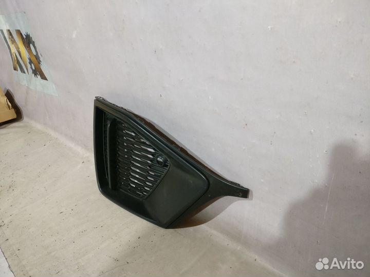 Ауди Q8 S-line 2018- Заглушка туманки левая 14978