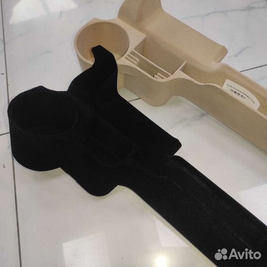 Чашка на сиденье Toyota Land Cruiser 200 2016