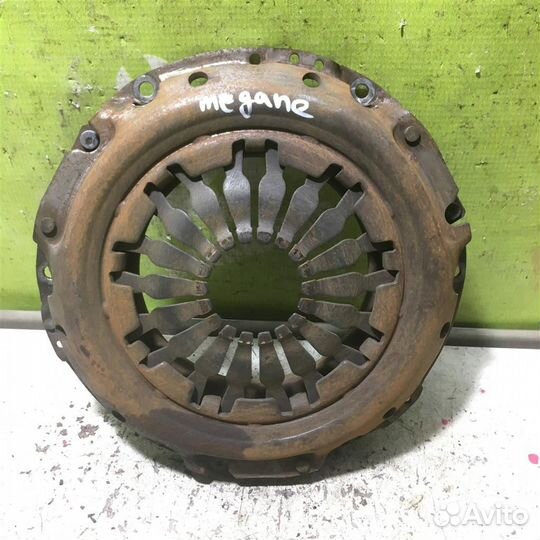 Корзина сцепления Рено Меган 2