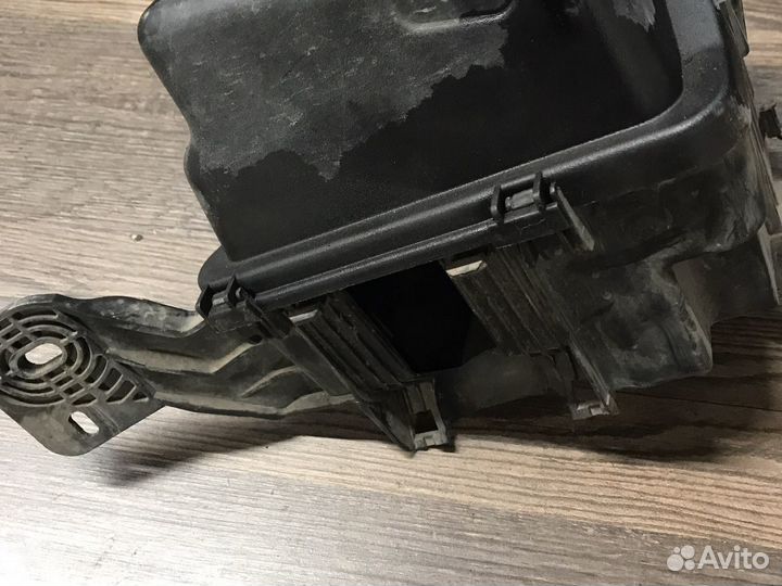 Корпус предохранителей Ситроен С2